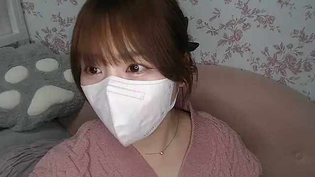 mei hosina online show from 03-22-26, 03:35