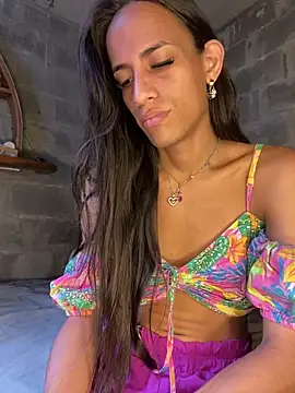 AlexaWarner online show from 05-12-26, 12:55