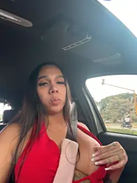Snapshot of salome_cortes26 chatting on 05-16-26, 06:40 salome cortes26 online show from 05-16-26, 06:40