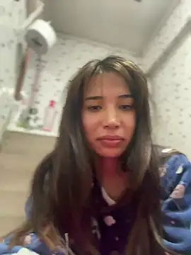 AlessiaVix online show from 03-13-25, 05:00