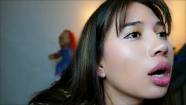 AlessiaVix online show from 01-31-25, 08:43