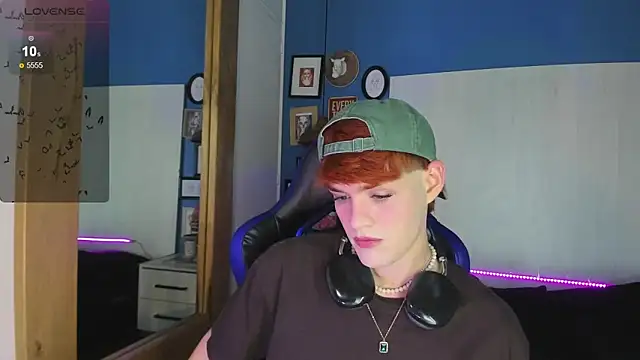 VladHellsing4 online show from 10-05-25, 03:14