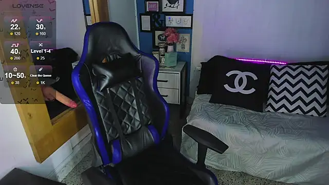 VladHellsing4 online show from 11-09-25, 04:11