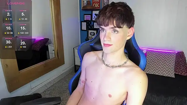 VladHellsing4 online show from 03-19-25, 05:17