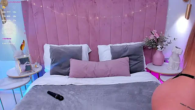 MilaVoxx online show from 02-20-25, 05:44