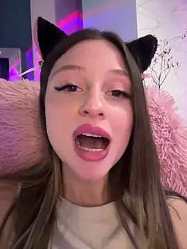 Kimsweet7 online show from 03-04-25, 08:05