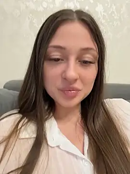 Snapshot of Kimsweet7 chatting on 07-18-26, 04:04 Kimsweet7 online show from 07-18-26, 04:04
