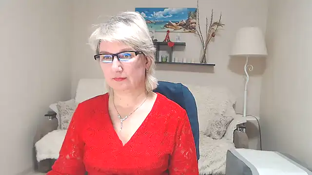FleurMays online show from 02-18-25, 01:22