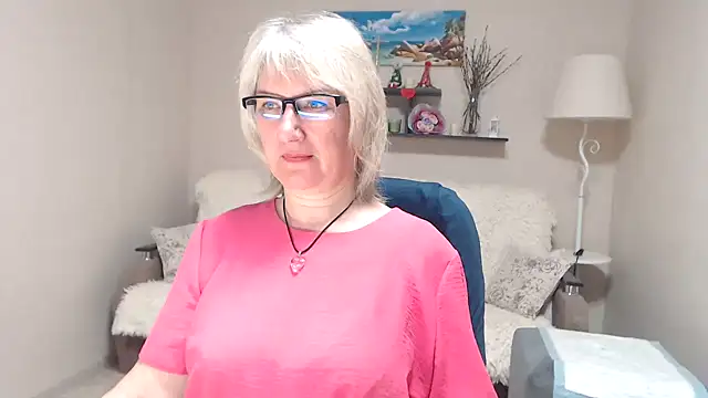 Snapshot of FleurMays chatting on 05-06-26, 02:59 FleurMays online show from 05-06-26, 02:59