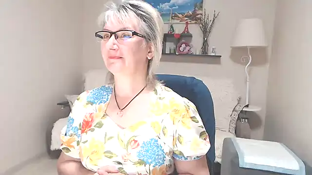 FleurMays online show from 06-21-26, 04:29