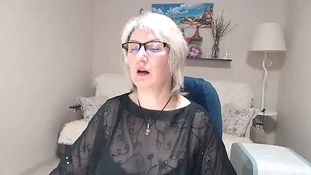 FleurMays online show from 04-15-26, 11:05