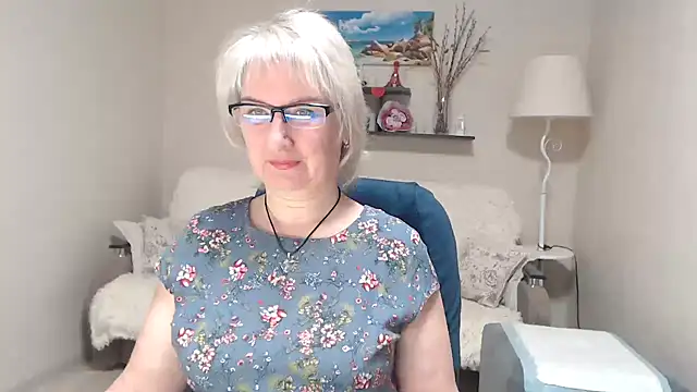 FleurMays online show from 03-13-26, 04:28