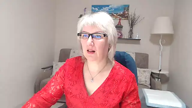 FleurMays online show from 04-12-26, 03:43