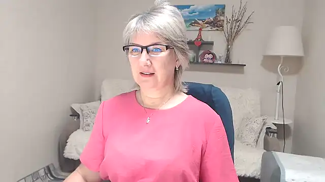 FleurMays online show from 11-23-25, 04:55