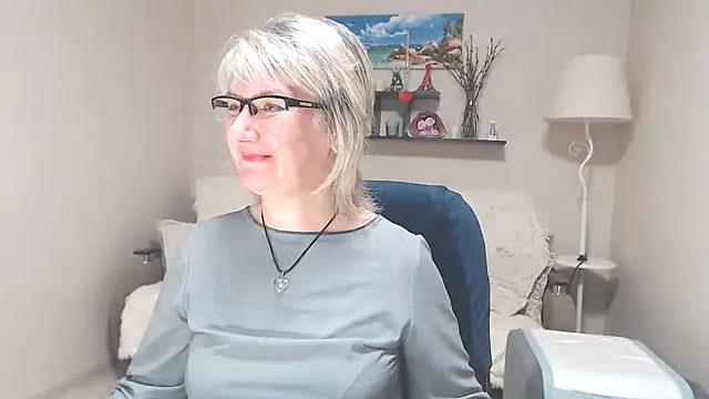 FleurMays online show from 06-30-26, 05:07