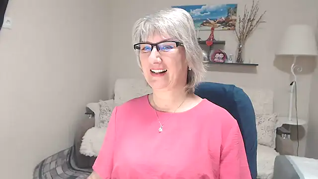 FleurMays online show from 11-11-25, 09:48