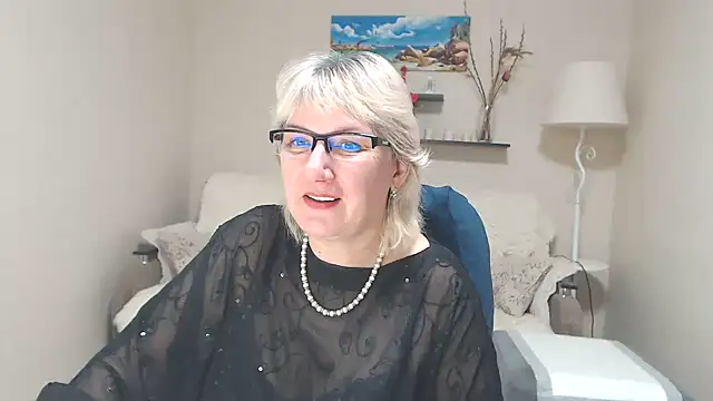 FleurMays online show from 02-26-25, 07:34