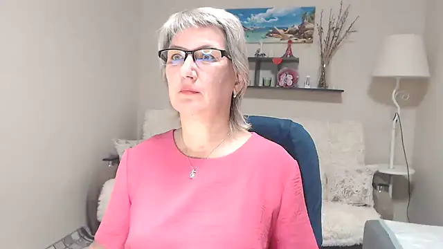 FleurMays online show from 10-26-25, 09:20