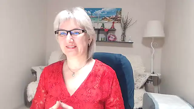 FleurMays online show from 04-05-26, 05:03