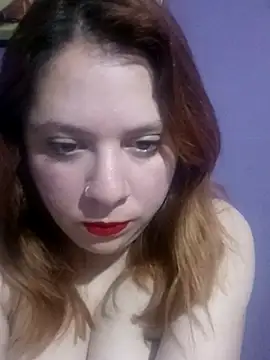 Snapshot of melanieagus31 chatting on 11-28-25, 04:01 melanieagus31 online show from 11-28-25, 04:01