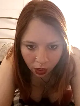 Snapshot of melanieagus31 chatting on 09-28-25, 01:56 melanieagus31 online show from 09-28-25, 01:56