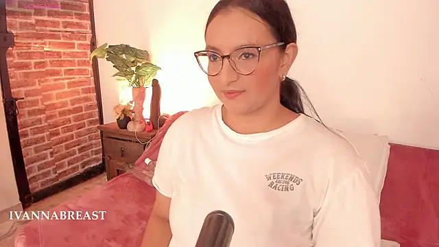 Ivannabreast Official online show from 02-17-26, 12:19