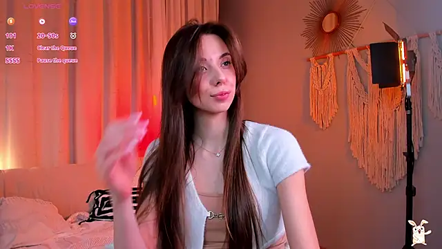 Goldy Grace  online show from 03-10-26, 04:11