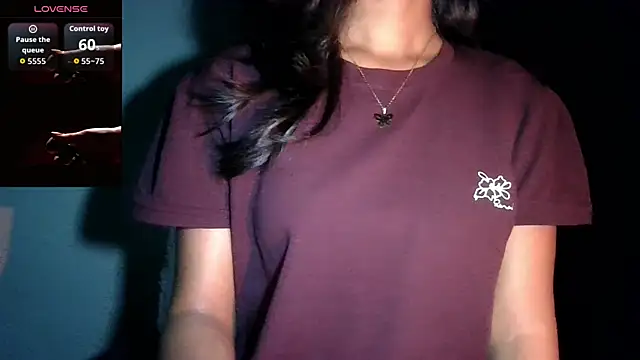 Snapshot of glowybekwa chatting on 10-07-25, 07:26 glowybekwa online show from 10-07-25, 07:26