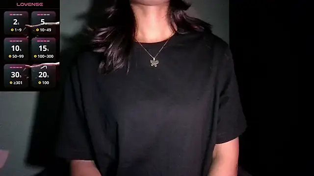 Snapshot of glowybekwa chatting on 11-20-25, 06:30 glowybekwa online show from 11-20-25, 06:30