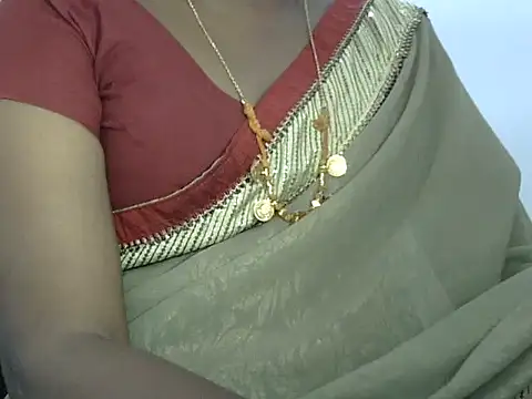 Snapshot of Hot_akshara chatting on 10-01-25, 05:06 Hot akshara online show from 10-01-25, 05:06