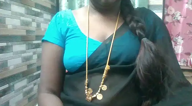 Snapshot of Hot_akshara chatting on 12-06-24, 07:17 Hot akshara online show from 12-06-24, 07:17