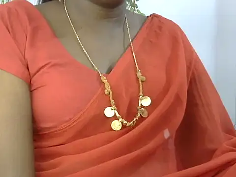 Snapshot of Hot_akshara chatting on 10-07-25, 05:47 Hot akshara online show from 10-07-25, 05:47