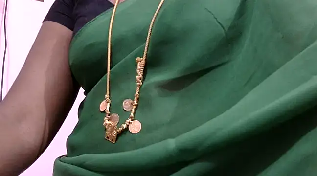 Snapshot of Hot_akshara chatting on 02-19-25, 05:49 Hot akshara online show from 02-19-25, 05:49