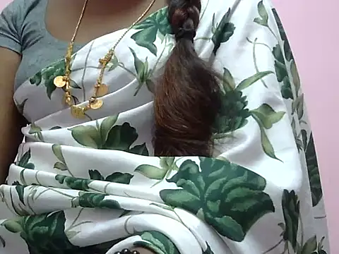 Hot akshara online show from 11-19-25, 05:46