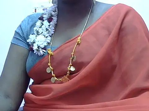 Hot akshara online show from 01-09-26, 05:20