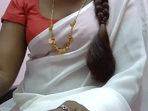 Hot akshara online show from 12-16-25, 10:36