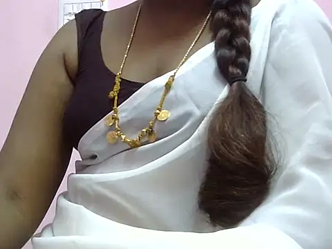 Hot akshara online show from 12-01-25, 04:08