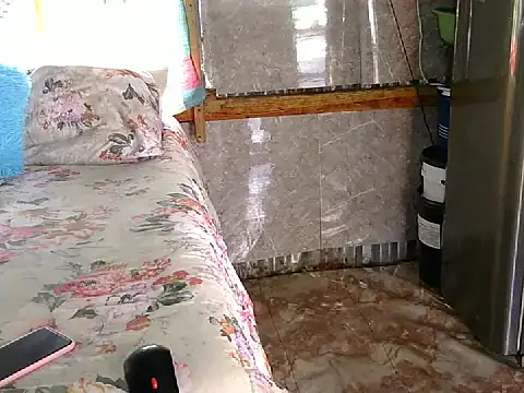 Zuzu angel online show from 04-09-26, 11:16