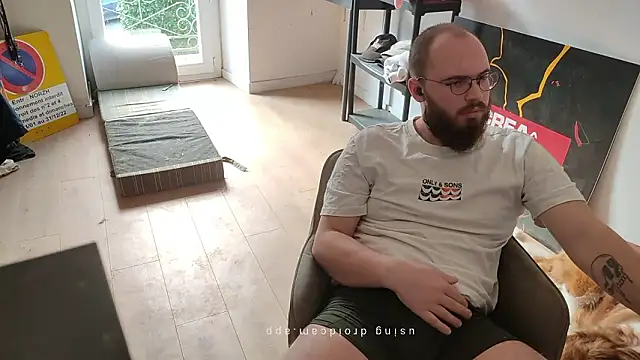 azagoul222 online show from 02-28-26, 01:11