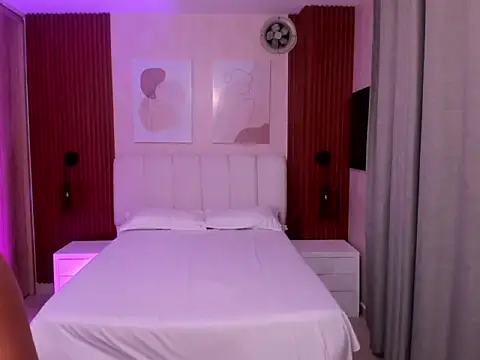 Leah Sweetie online show from 10-20-25, 10:16