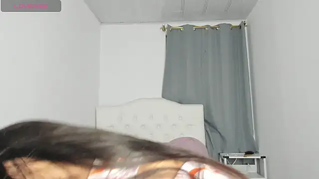 Loren parissi online show from 12-17-24, 03:17