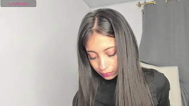 Loren parissi online show from 12-04-24, 02:58