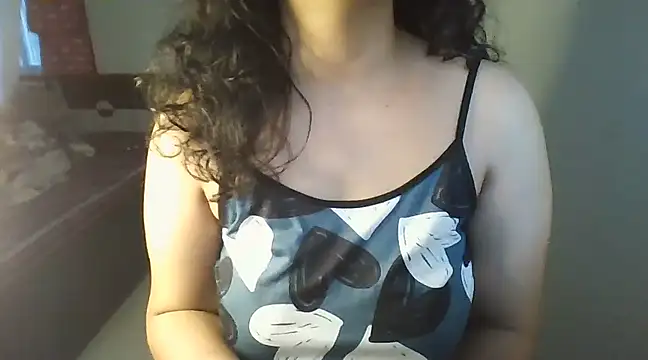 Snapshot of MakeMeCumAhh chatting on 03-20-25, 12:54 MakeMeCumAhh online show from 03-20-25, 12:54