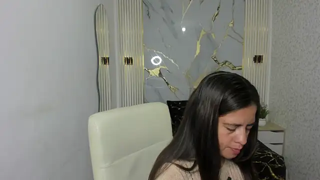 kathina giraldo online show from 03-21-26, 12:42