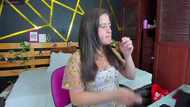 kathina giraldo online show from 10-20-25, 01:00