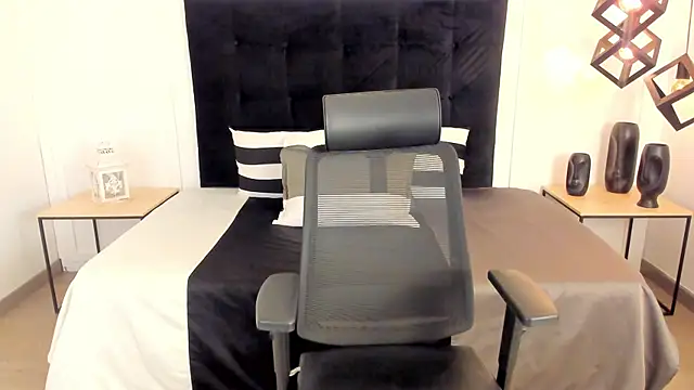 SofiaG  online show from 02-06-26, 11:01