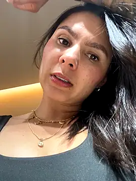 SofiaG  online show from 12-03-25, 09:36