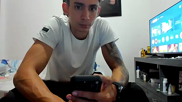 OliverBennet online show from 10-07-25, 12:11