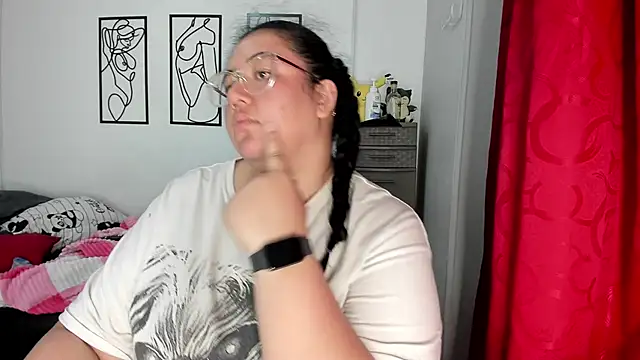 RubyPirsso18 online show from 02-11-26, 07:03