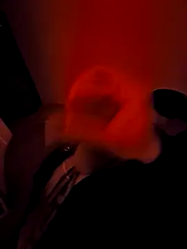 Snapshot of alpha_hard chatting on 10-05-25, 10:22 alpha hard online show from 10-05-25, 10:22